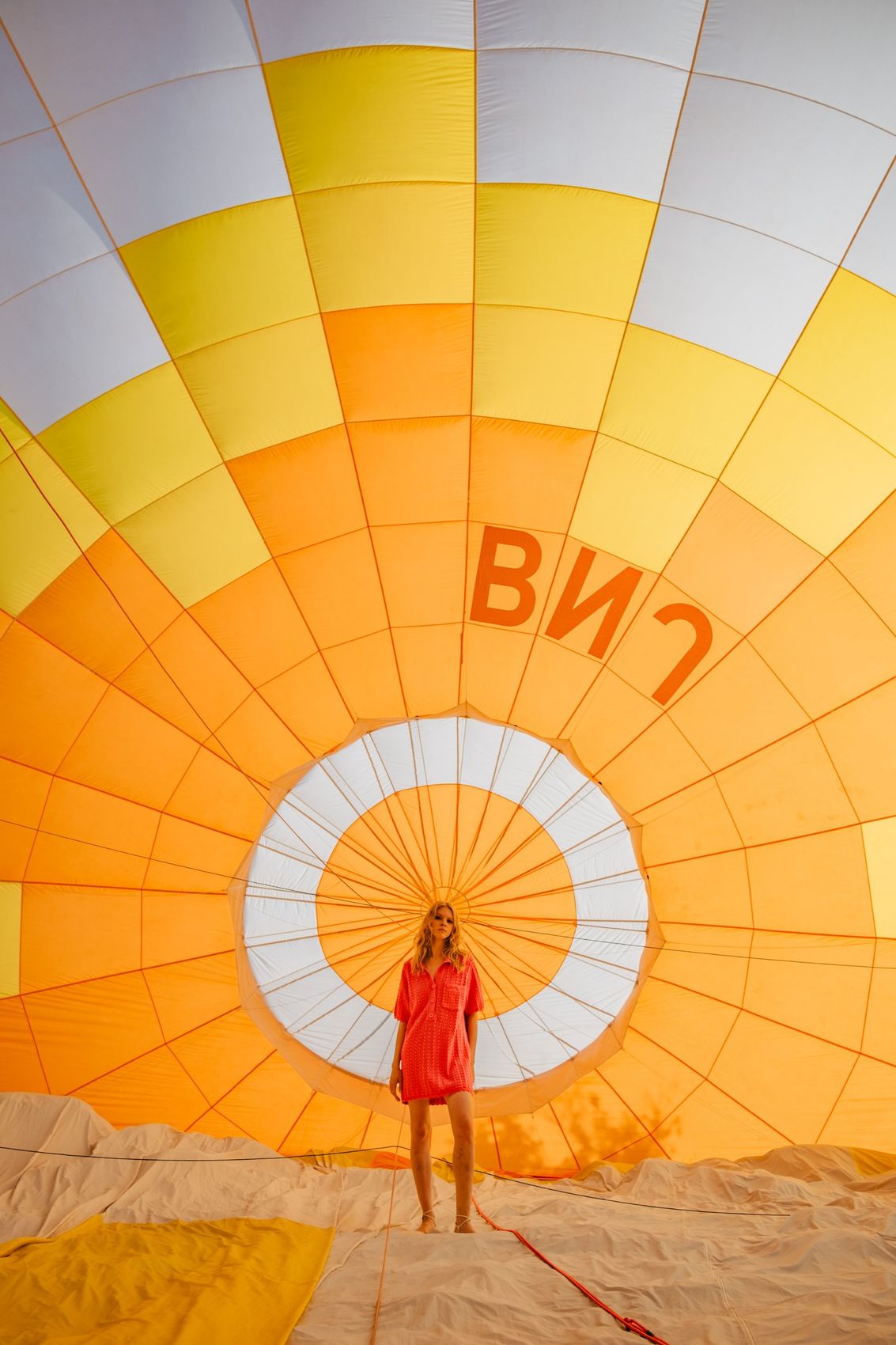Commercial photography inside a hot air balloon, Cappadocia production company
